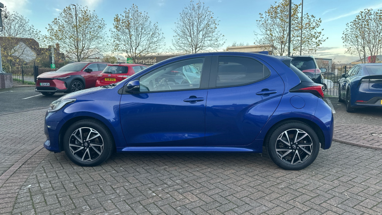 Toyota Yaris 1.5 Hybrid Design 5dr CVT Hybrid Hatchback